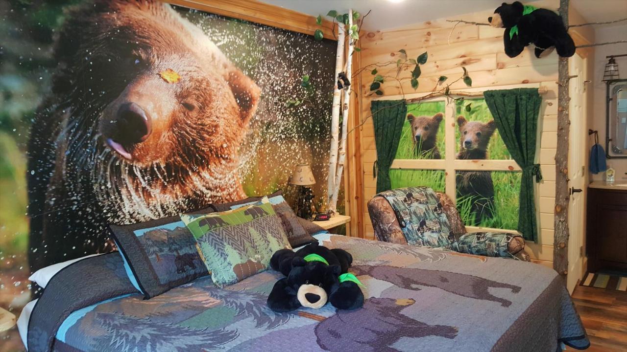 Bear Cove Inn Сент-Игнас Экстерьер фото